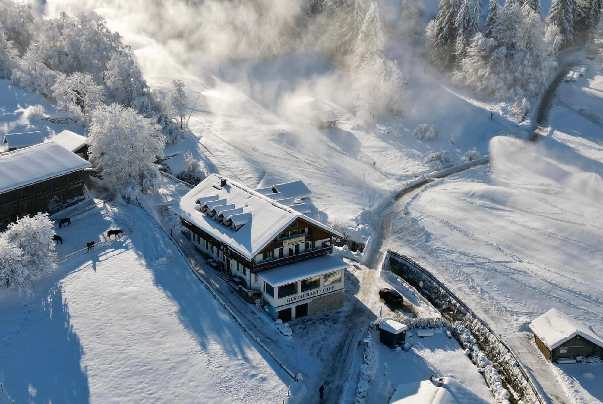 Hotel Restaurant Hausberg Garmisch-Partenkirchen Eksteriør bilde